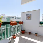 Rent 2 bedroom apartment of 85 m² in Lisboa