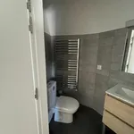 Appartement de 89 m² avec 3 chambre(s) en location à Paris