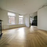 Huur 1 slaapkamer appartement van 65 m² in Amsterdam