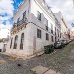 Rent 2 bedroom apartment in Lisbon