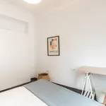 Rent 7 bedroom apartment in Valencia