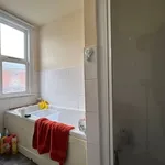 Rent 6 bedroom house in East Midlands