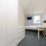 Rent 6 bedroom flat in Nottingham