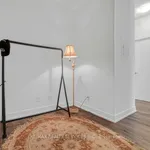 Rent 4 bedroom apartment of 55 m² in Toronto