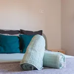 Rent 1 bedroom apartment in porto