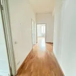 Rent 5 bedroom apartment of 216 m² in Milan