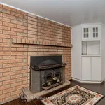 Rent 4 bedroom house in Toronto