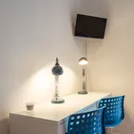 Rent 5 bedroom apartment in Lisbon