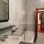 Rent 4 bedroom apartment of 180 m² in Bari