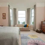 Rent 5 bedroom flat in South West England