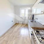 Pronajměte si 2 ložnic/e byt o rozloze 58 m² v Hrádek