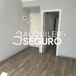 Alquilo 3 dormitorio apartamento de 70 m² en Seville