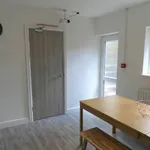 Rent 5 bedroom house in Swansea