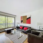 Rent 3 bedroom apartment of 70 m² in Neuilly-sur-Seine