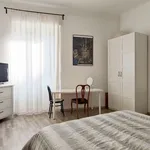 Rent 3 bedroom apartment of 120 m² in milan