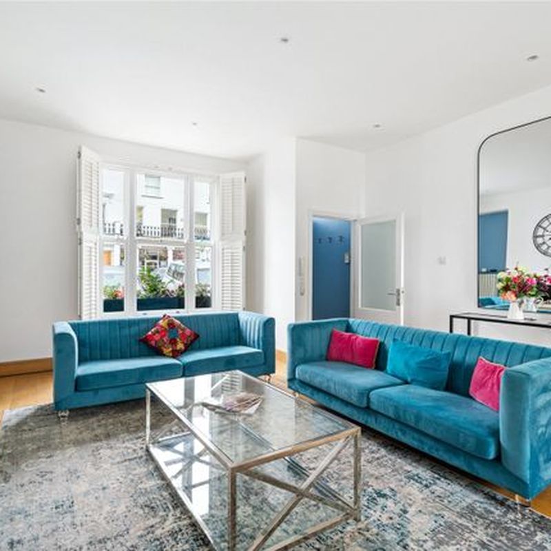 Property to rent in Addison Avenue, Holland Park W11 Dishes