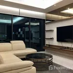 Rent 3 bedroom house of 107 m² in Bangkok