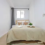 Rent a room of 120 m² in valencia