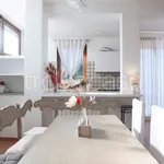 Rent 2 bedroom apartment of 90 m² in Riano