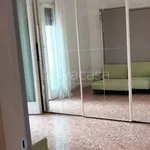 Rent 3 bedroom apartment of 100 m² in Desenzano del Garda