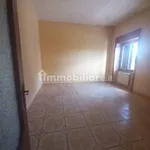 Affitto 4 camera appartamento di 121 m² in Somma Vesuviana