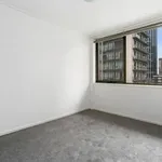 Rent 2 bedroom apartment in Coburg