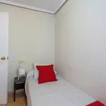 Rent 5 bedroom apartment in Valencia