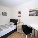 Miete 1 Schlafzimmer wohnung von 377 m² in Dusseldorf