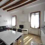 Rent 3 bedroom apartment of 60 m² in Venice