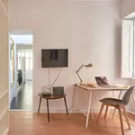 Rent 1 bedroom apartment of 65 m² in Lisbon