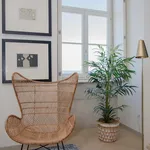 Rent 3 bedroom apartment of 105 m² in Porto