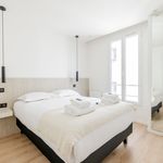 Appartement de 291 m² avec 1 chambre(s) en location à Paris