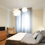 Rent 3 bedroom apartment in Bologna