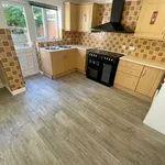 Detached house to rent in Lorimer Close, Luton LU2