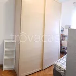 Rent 2 bedroom apartment of 65 m² in Milano