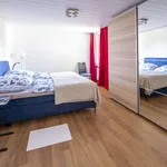 Miete 2 Schlafzimmer wohnung von 969 m² in Dusseldorf