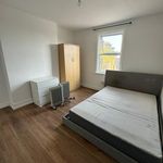 Rent 4 bedroom flat in East Of England