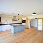 Rent 4 bedroom house in Teignbridge