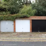 Rent 2 bedroom house of 73 m² in Brighton