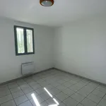 Appartement de 76 m² avec 3 chambre(s) en location à La Baume-de-Transit