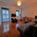 Rent 1 bedroom apartment of 45 m² in lisbon