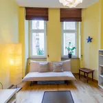 Rent 4 bedroom apartment of 114 m² in Berlin