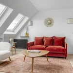 Rent 2 bedroom apartment of 31 m² in Paris