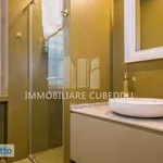 Rent 6 bedroom apartment of 215 m² in Rome