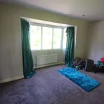 Rent 4 bedroom house in West Midlands