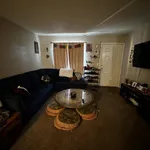 Rent a room in Marlborough Mesa