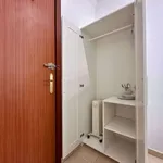 Rent a room in madrid