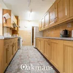 Rent 7 bedroom flat in West Midlands