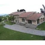 Rent 7 bedroom house of 700 m² in Bernareggio