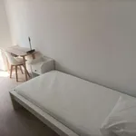 Rent a room in lisbon